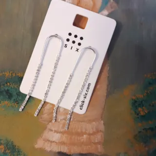 گوشواره پرنگین