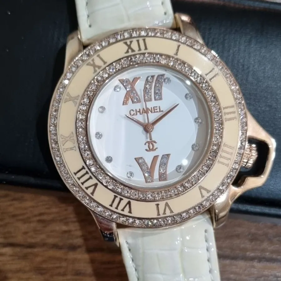 ساعت مچی زنانه