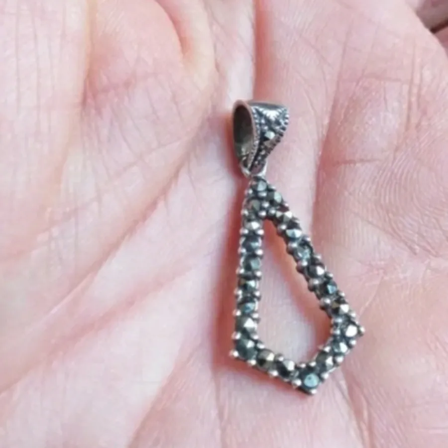 گل گردن نقره تایلندی