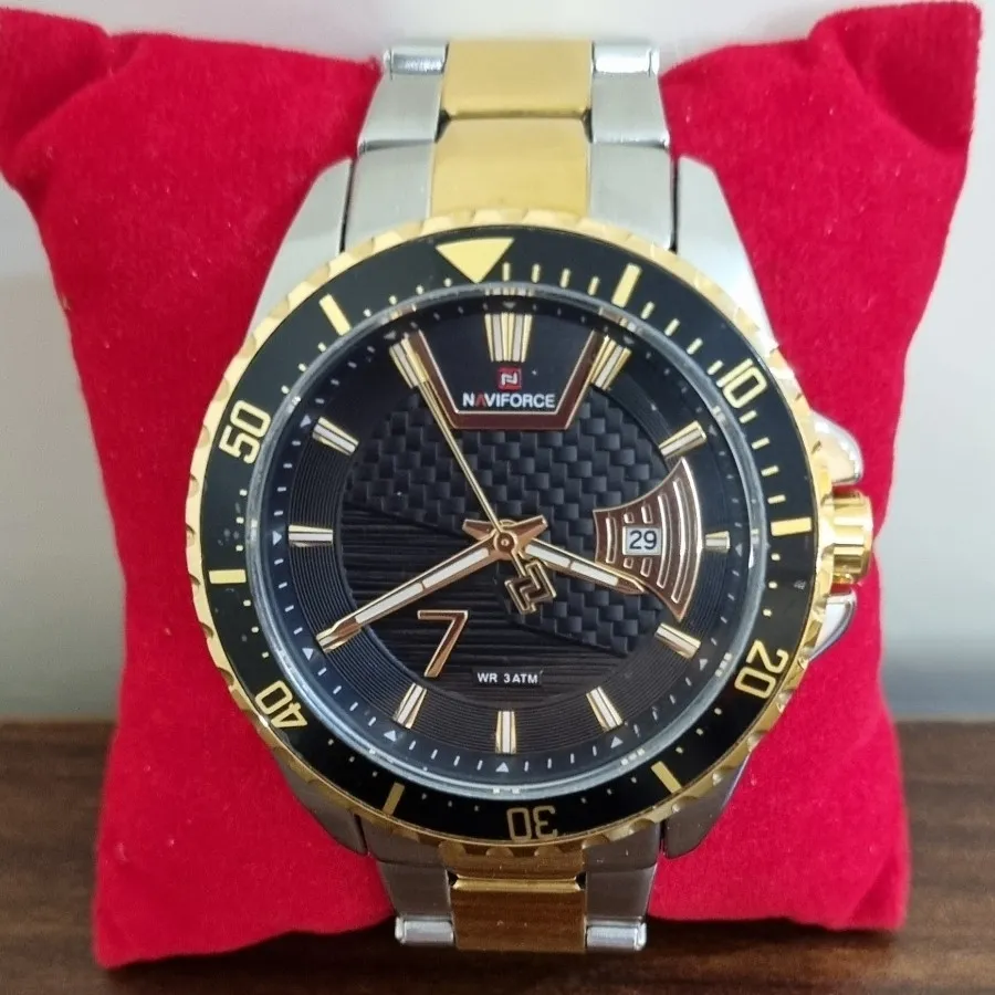 ساعت نیوی فورس مردانه