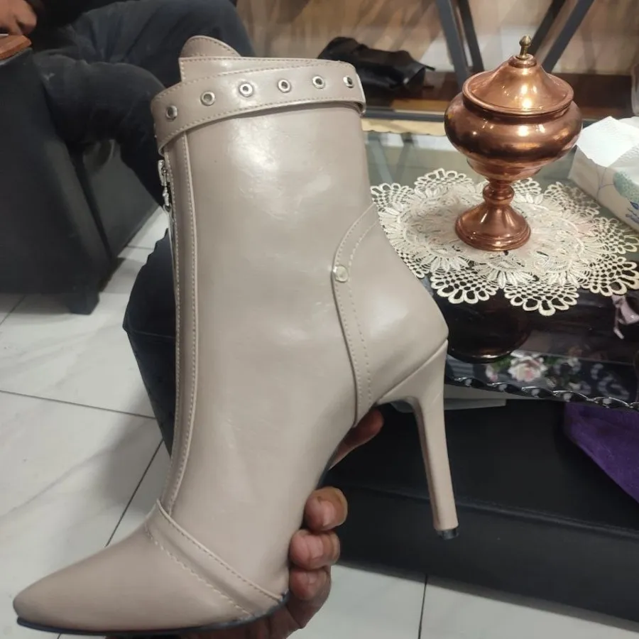 بوت جدید پاشنه میخی ده