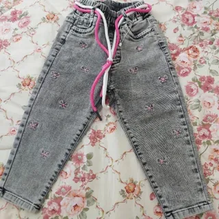 شلوارجین بچگانه