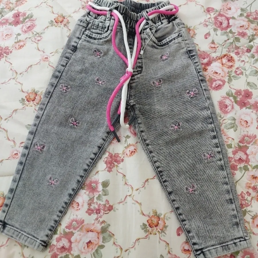 شلوارجین بچگانه