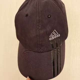 کلاه آدیداس