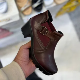 کفش جدید در دورنگ