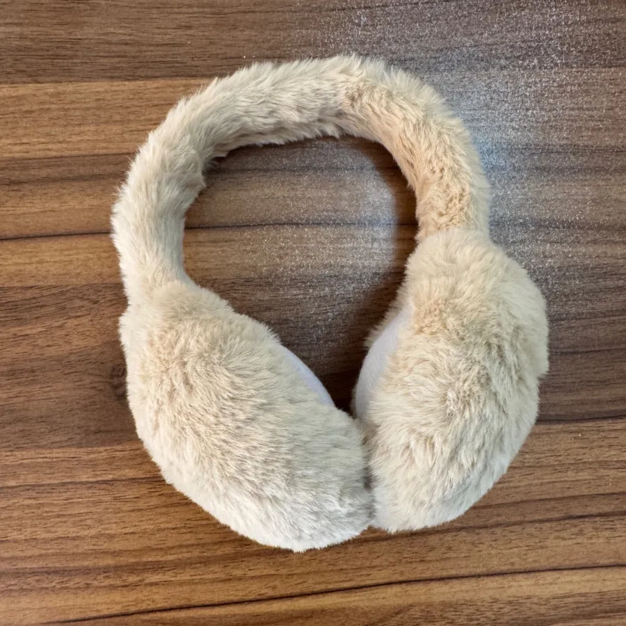 گوش گیرای گرم پشمالو