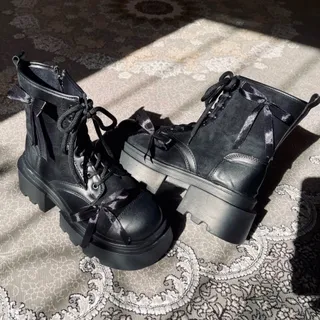 بوت پاپیونی پلتفرم