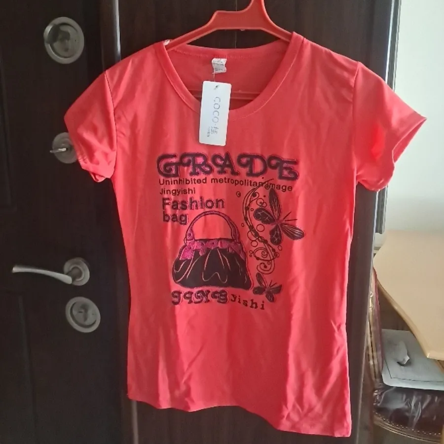 تیشرت دخترانه اتیکت دار