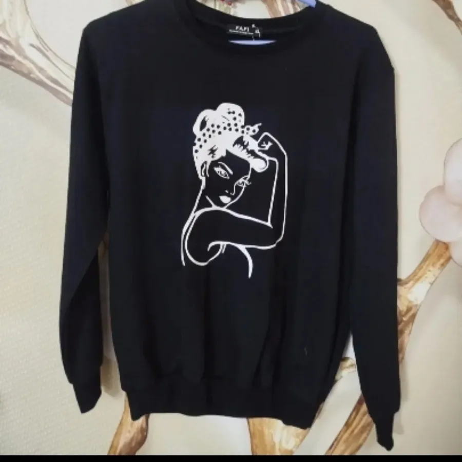 بافت مشکی زنانه