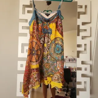 پیراهن کوتاه