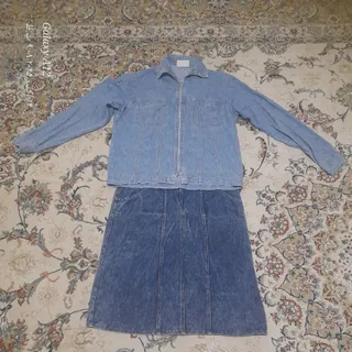 کاپشن و دامن لی