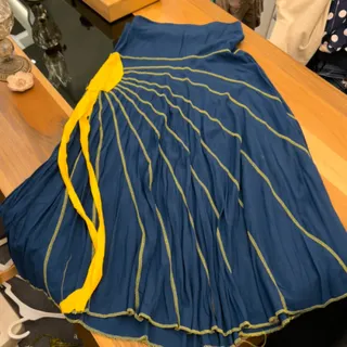 دامن بلند نخی