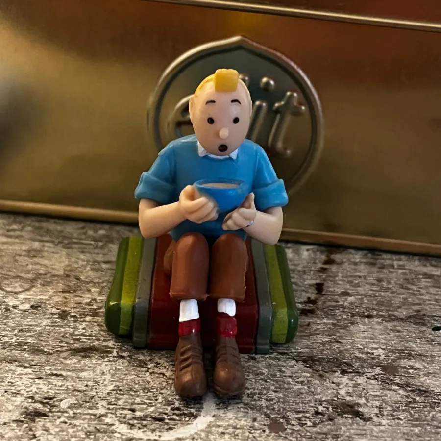 مجسمه کوچک تن تن