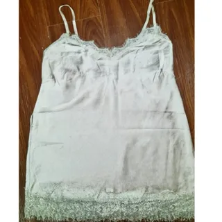 تاپ ساتن کرم رنگ