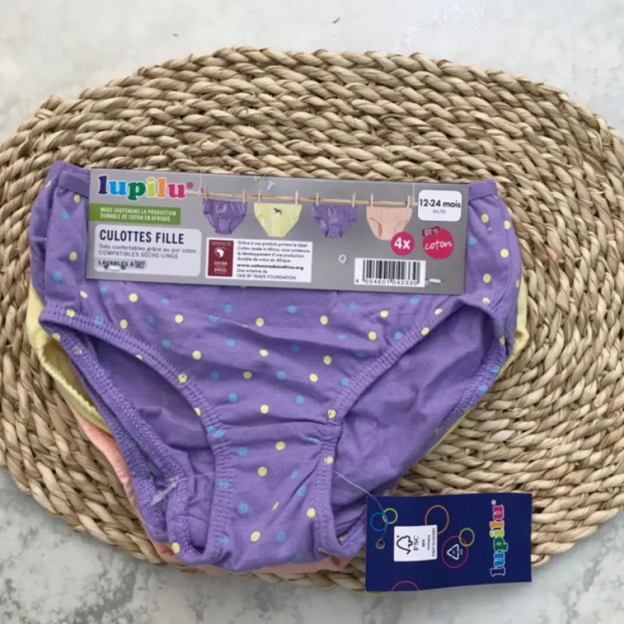 شورت دخترانه