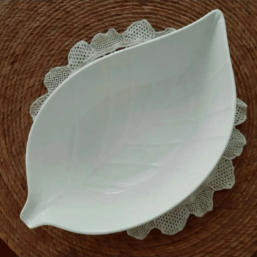 ظرف آجیل و شکلات