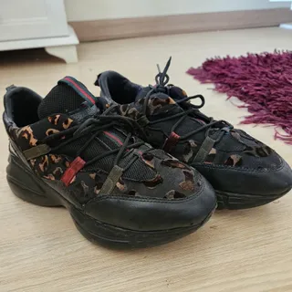 کتونی اسنیکر فشن استایل