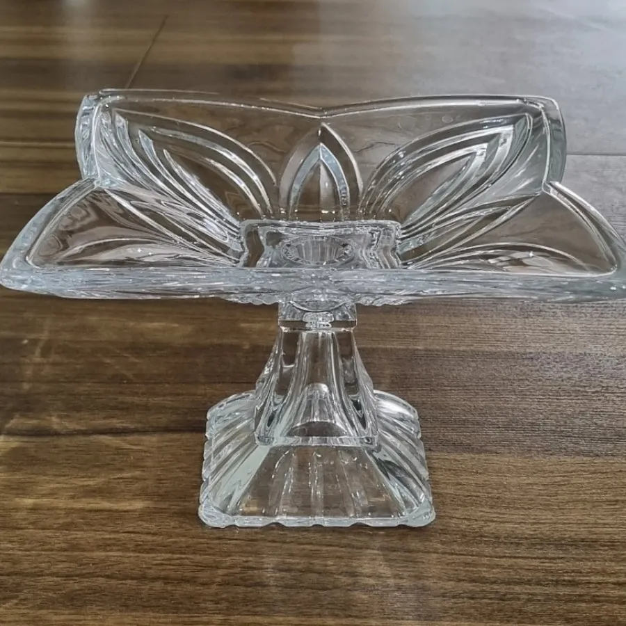 شیرینی خوری کریستال