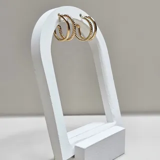 گوشواره رنگ ثابت