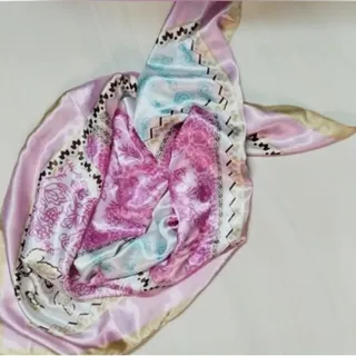 روسری ساتن