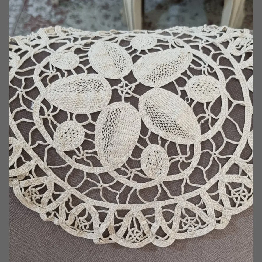 رومیزی قلاب بافی