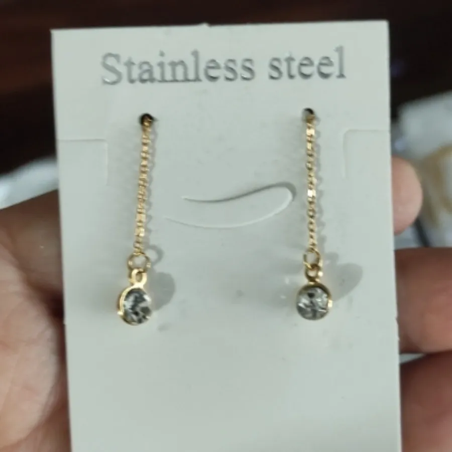 گوشواره نگین زیباکپی طلا