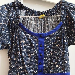 پیرآهن گل دار