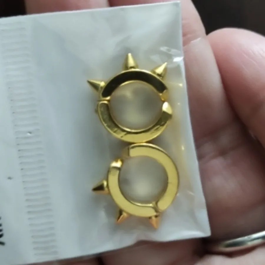 گوشواره خاص کپی طلا،استیل