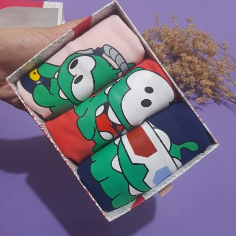 شورت نخی عروسکی