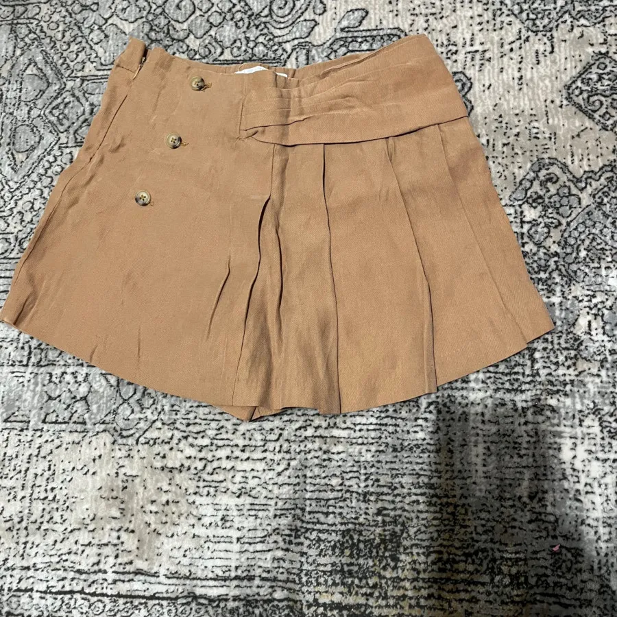 دامن شلوارکی بچگانه