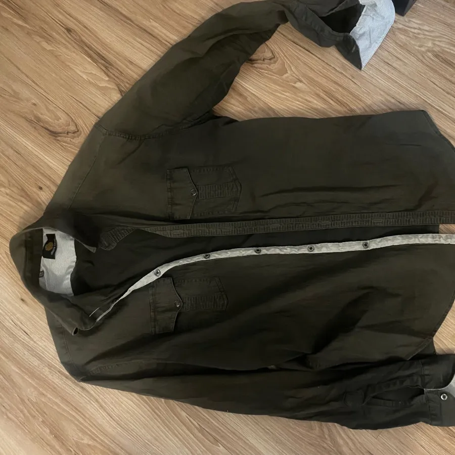 پیراهن مردانه