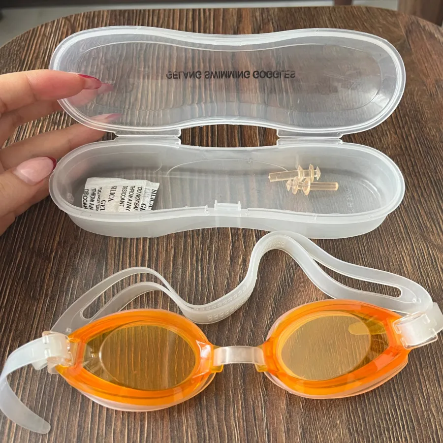 عینک شنااورجینال