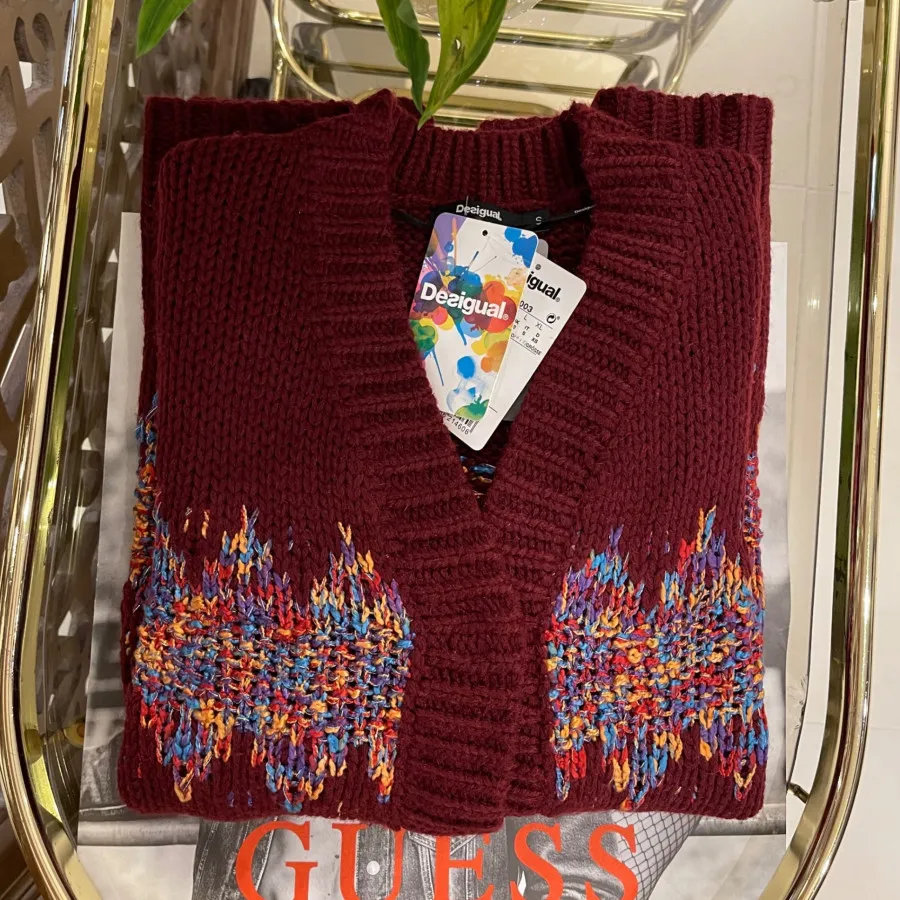 بافتنی خاص  Desigual