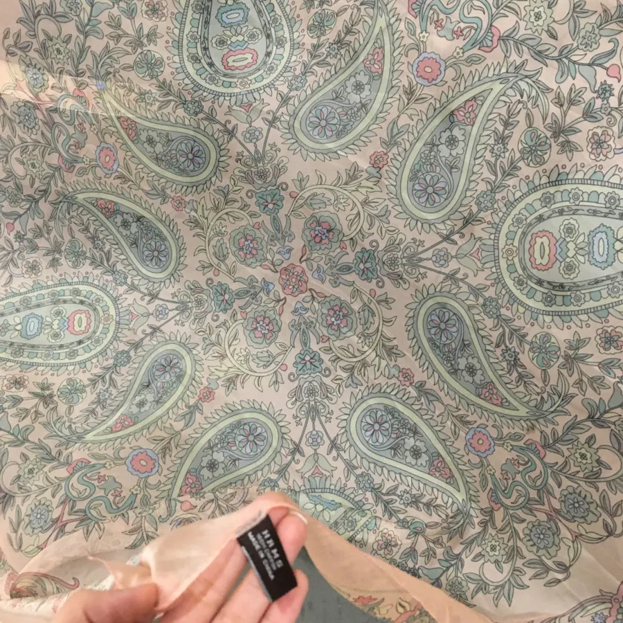 روسری حریر ابریشم برند