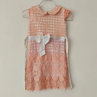 پیراهن بچگانه