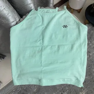 نیمتنه هکتاتون