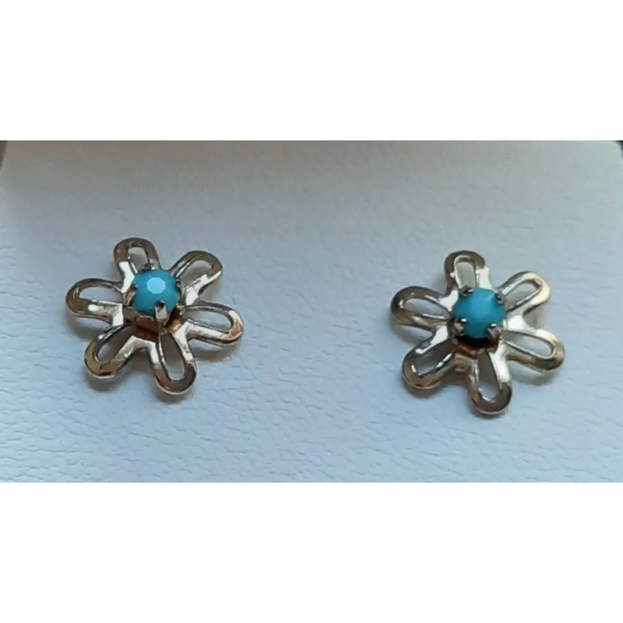 گوشواره میخی ظریف