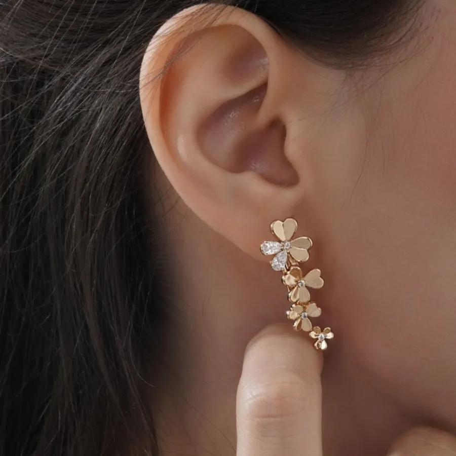 گوشواره برند