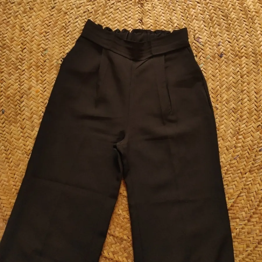 شلوار نیم بگ کلاسیک