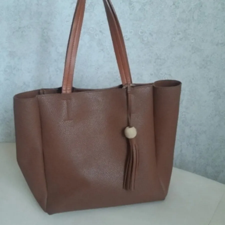 کیف چرم عسلی