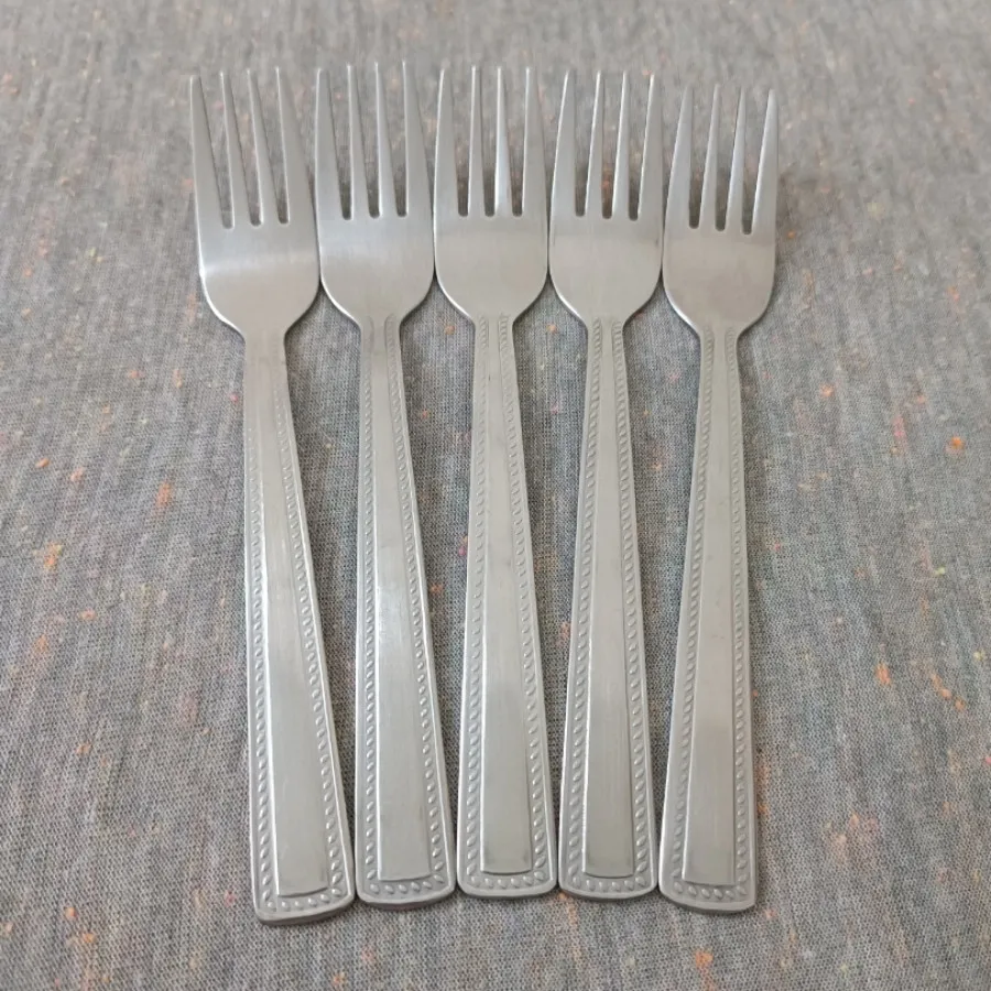 چنگال غذاخوری قدیمی خارجی