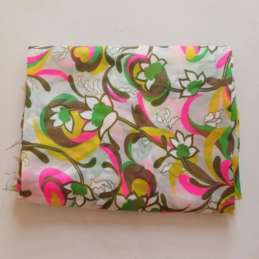 پارچه حریر کرپ