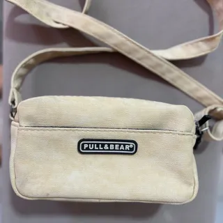 کیف روزانه شیری pull&bear