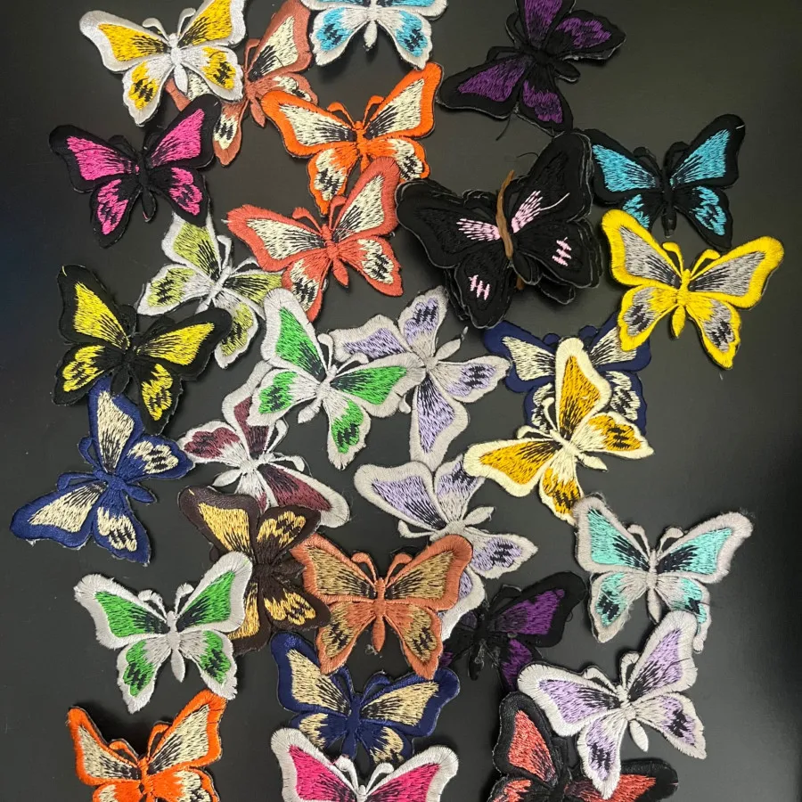 استیکر پروانه