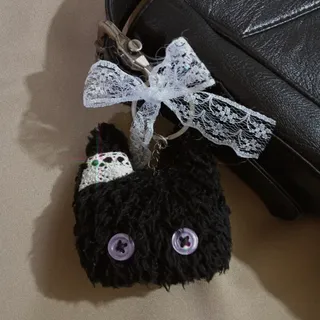 آویز کیف مورکی کرچر