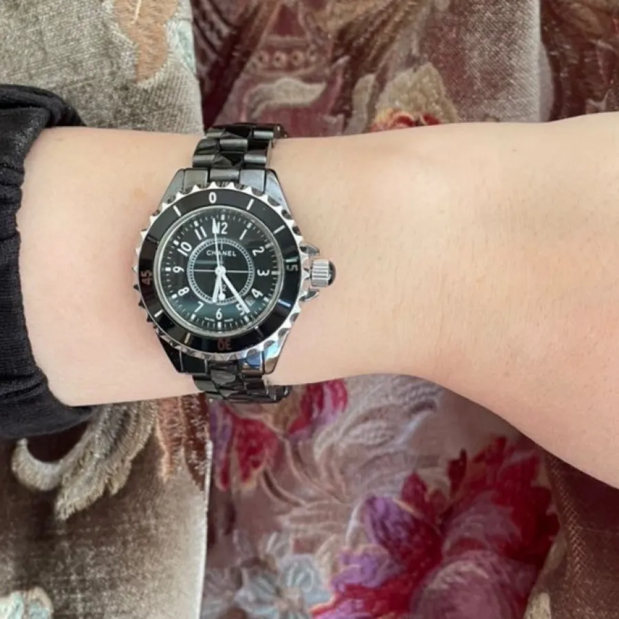 ساعت مچی زنونه