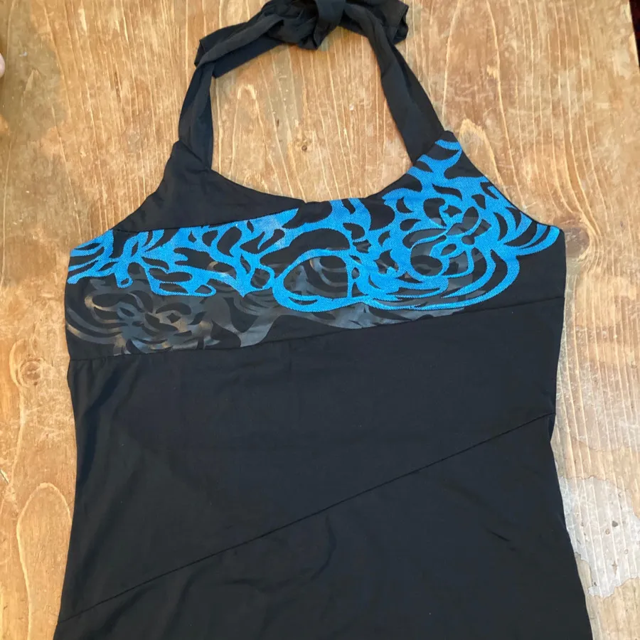 تاپ ورزشی خارجی