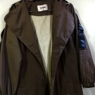 کاپشن کلاه دار