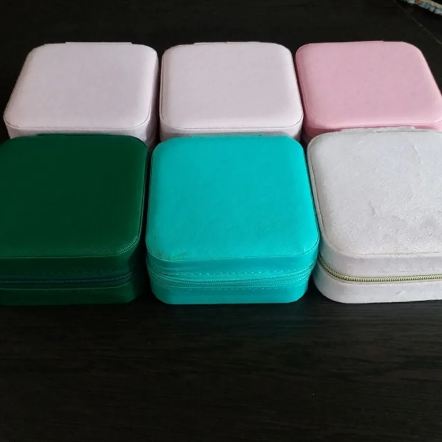 جعبه بدلیجات