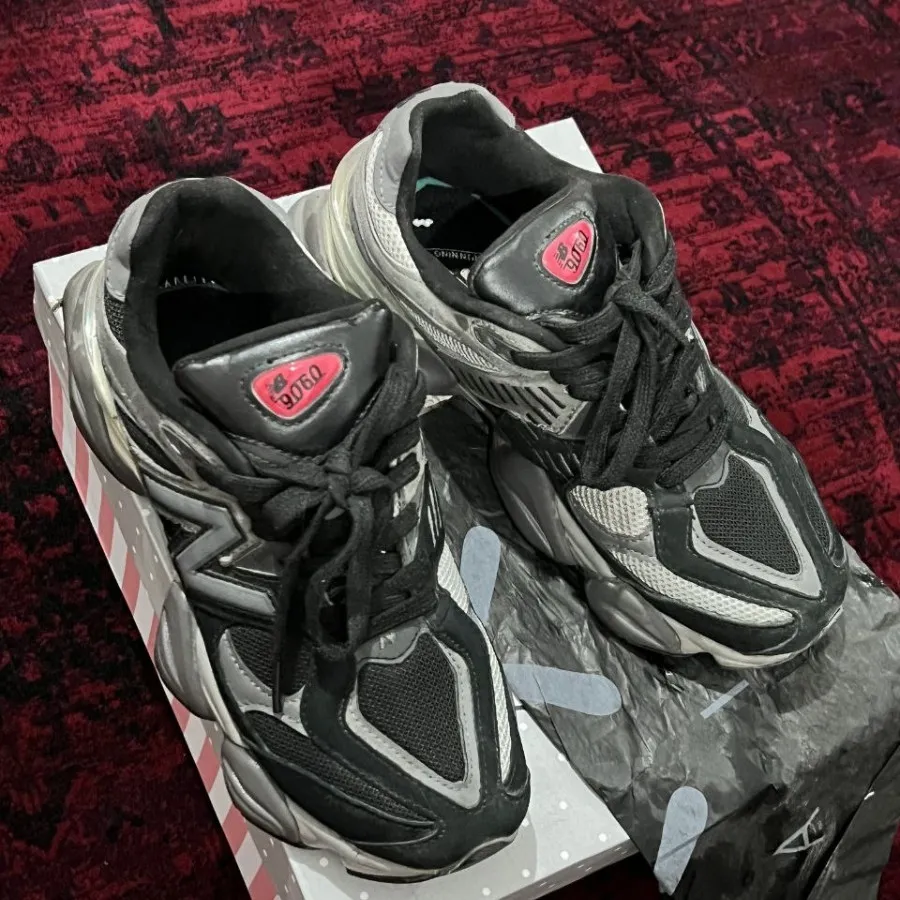 کتانی نیوبالانس